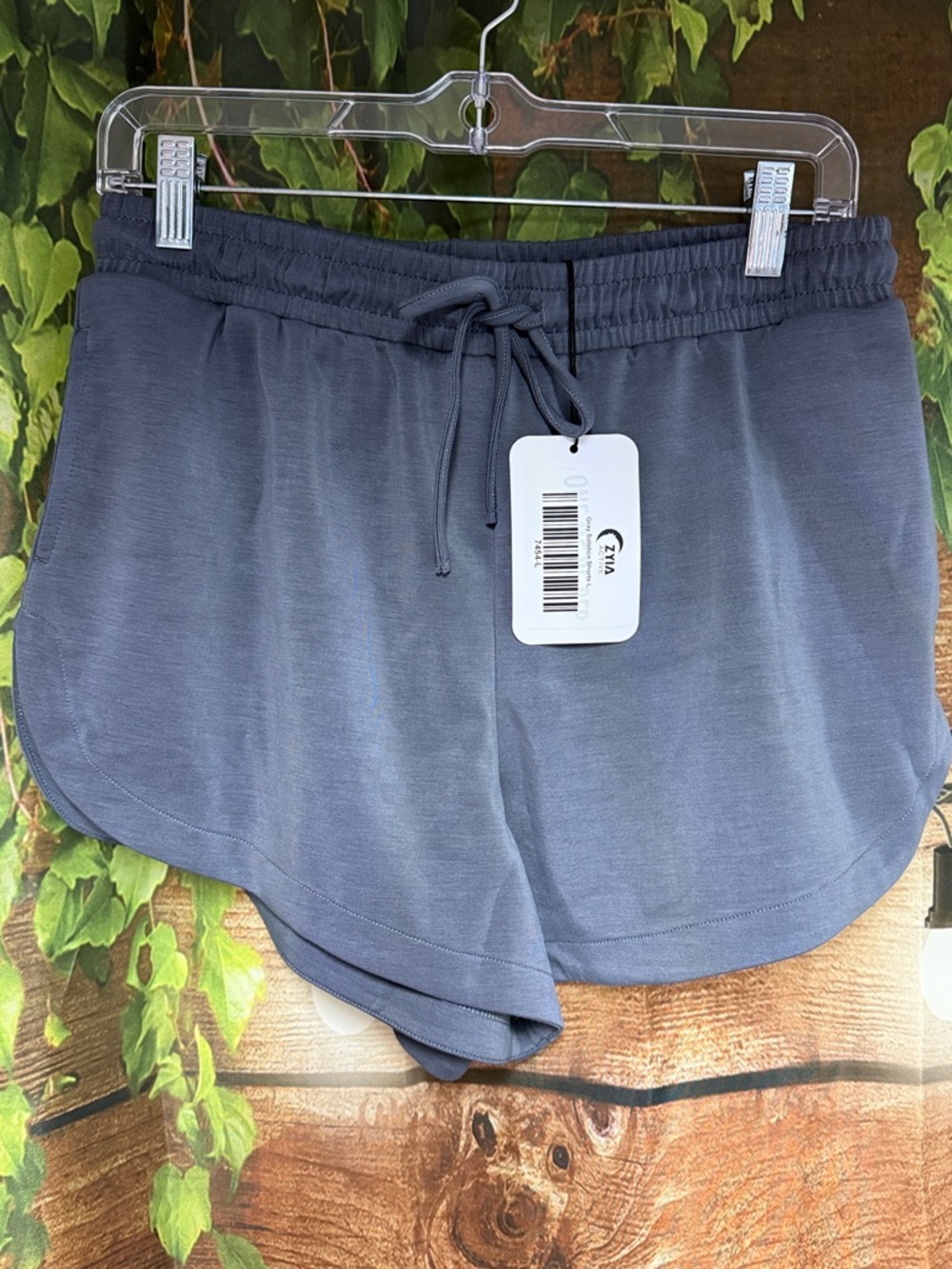 🆕ZYIA Gray Solstice Drawstring Athletic Shorts